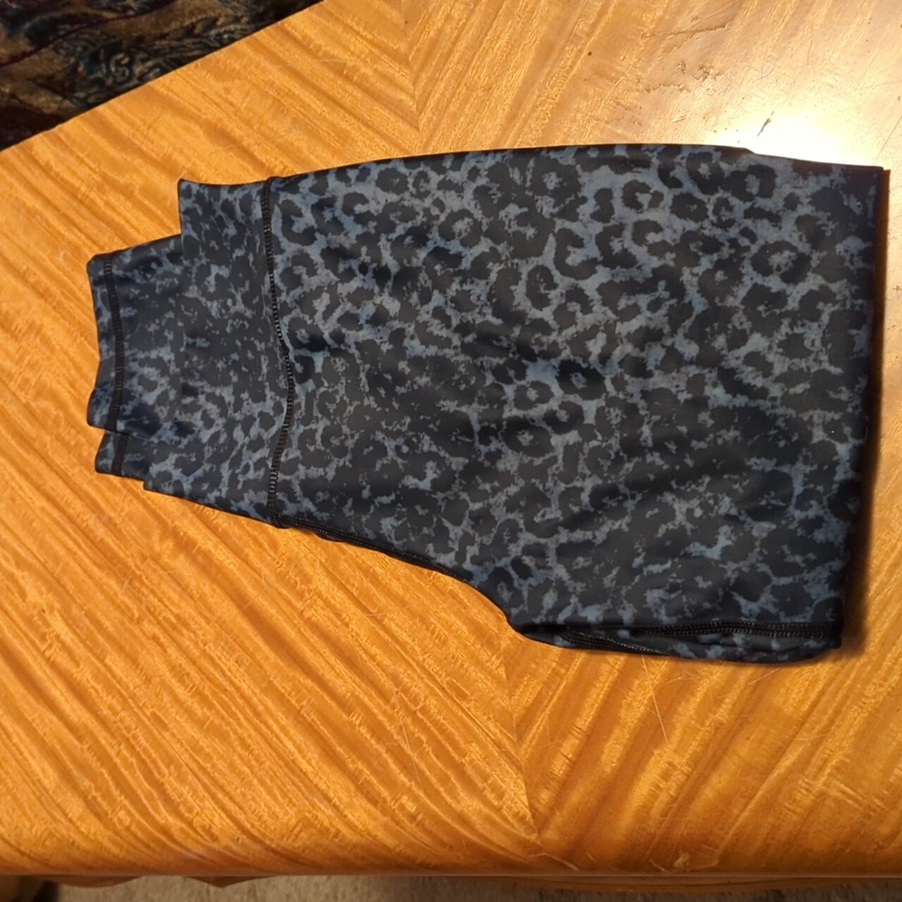 Zyia leggings